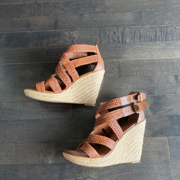 Dolce Vita Brown Wedge Sandals - Picture 2 of 4